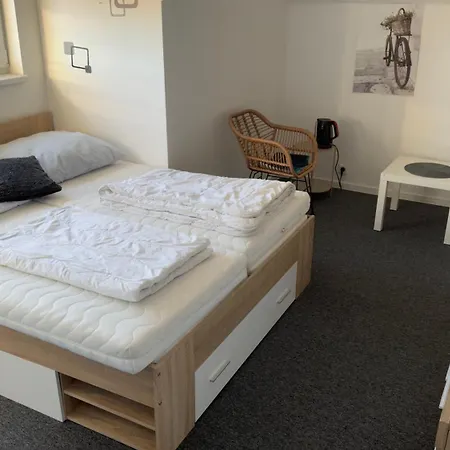 Guest house Axiom Milna